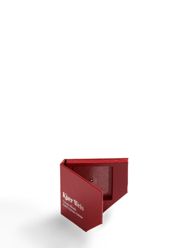 Kjaer Weis - Red Edition Packaging Cream Blush - Naturkosmetik