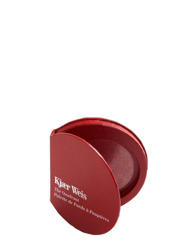 Kjaer Weis - Red Edition Packaging The Quadrant - Naturkosmetik